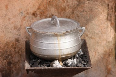 Geleneksel Afrika mutfağı. Yemek. Togo.