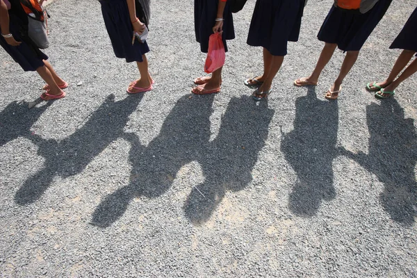 Escuela Chandara Feliz Colegialas Sombra Camboya — Foto de Stock