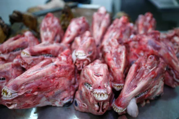 Carnicero Halal Cabezas Sheap — Foto de Stock