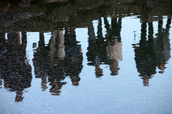 Reflectie Van Tieners Het Water Sillhouetten Frankrijk — Stockfoto