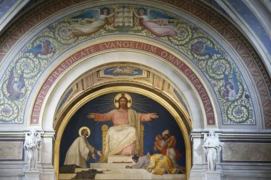 Paris 'teki Saint Francois Xavier Kilisesi. Aziz Francis Xavier 'in ifadesi, İsa Mesih' i katolikliğe çevirdiği insanlarla tanıştırıyor. Fransa. 