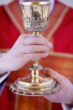 Katolik ayini. Ekmek Bayramı 'nı kutluyoruz. Fransa. 