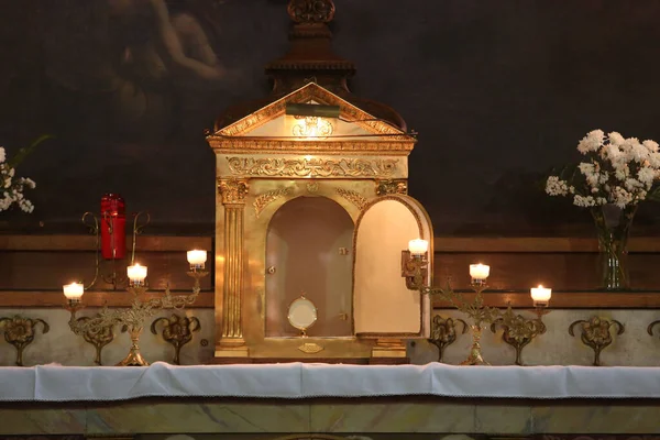Церковь Святой Елизаветы Венгерской Часовня Святым Таинством Франция — стоковое фото