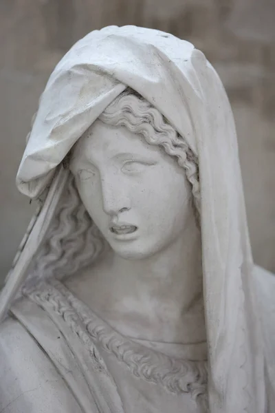 Marie Salom Nın Mezarı Yüzyıl Heykeli Notre Dame Villeneuve Sur — Stok fotoğraf