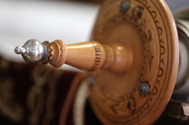 Yahudi torah parşömeni. Museviliğin sembolü. Fransa. 