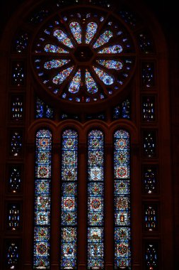 Lekeli cam pencereler. Tapınak Emanu-El. Amerika Birleşik Devletleri. 