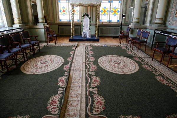 Büyük koro sinagogu. Yahudi düğün chuppah. Rusya. 