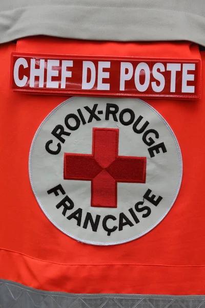 Волонтёр Красного Креста Лекарства Франция — стоковое фото