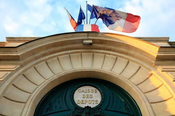 Paris Caisse Des Depots Consignations Deposit Consignments Fund French Finanzial — стокове фото