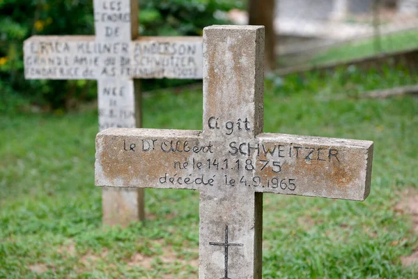 Albert Schwietzer Grave Lambarene Gabon — Stock fotografie