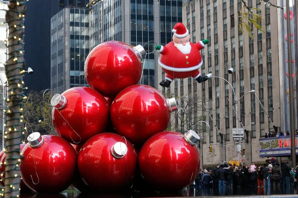 Santa Claus. Macy's Thanksgiving Day Parade. United states of America. 