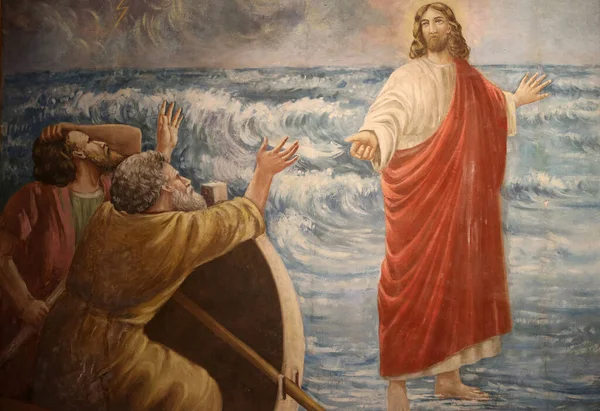Det Yvoire Sankt Pancras Kyrka Jesus Går Vatten Frankrike — Stockfoto