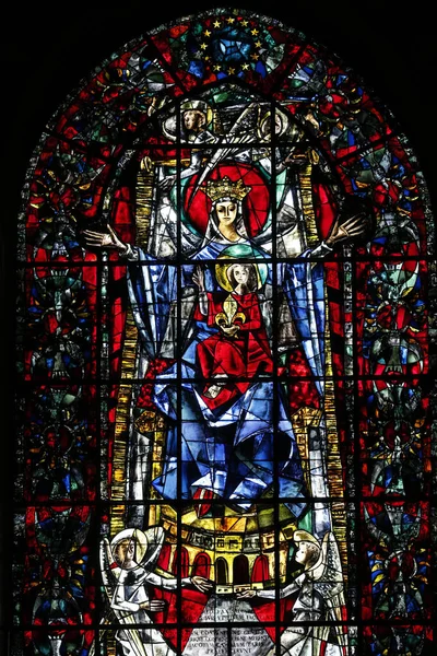 Katedra Matki Bożej Strasburga Witraże Matka Boża Strasburga Autorstwa Maxa — Zdjęcie stockowe