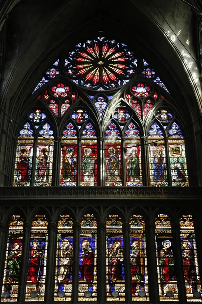 梅兹大教堂瓦伦丁 布施的玻璃窗 16世纪 南部的交通 — 图库照片