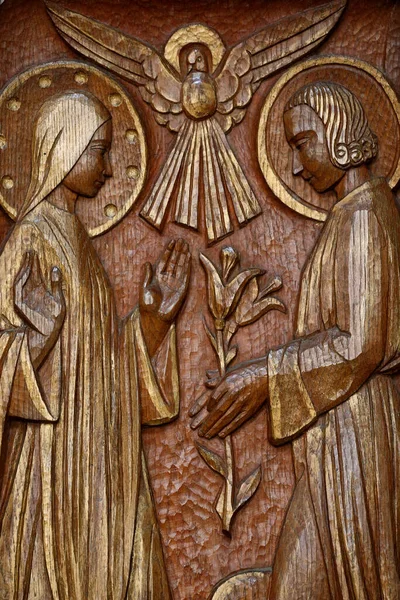 Escultura Anunciación Virgen María Francia —  Fotos de Stock