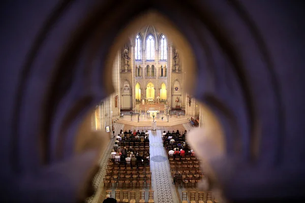 Messe Basilique Notre Dame Perpetuel Secours Église Catholique France — Photo