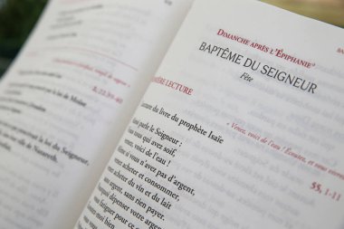 Ziyaret manastırı. Missal. Katolik kilisesi. Fransa. 