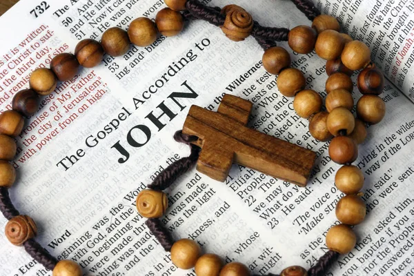 Szent Biblia Rózsafüzér János Szerint Evangélium Franciaország — Stock Fotó