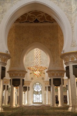 Avize, Şeyh Zayed Camii, Abu Dabi. Birleşik Arap Emirlikleri.