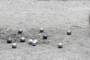 Geleneksel Petanque oyunu. Açık hava aktivitesi. 