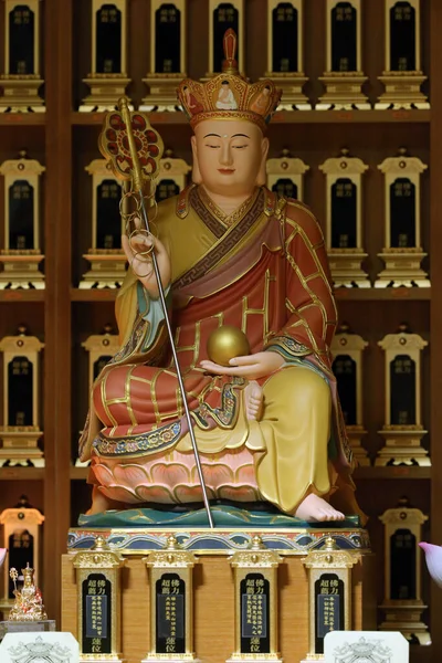 佛光山寺 对死者的崇敬菩萨Ksitigarbha 日内瓦 — 图库照片