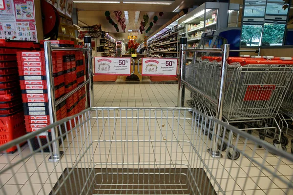 Supermarkt Einkaufen Supermarkt Frankreich — Stockfoto