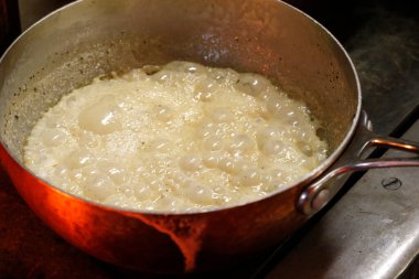 Le Serac restoran mutfağı. Fransız gastronomisi. Fransa. 
