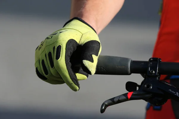 Cyclist Riding Mountain Bike French Alps France — Stock Photo, Image