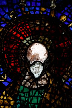 Oeuvre Notre-Dame Müzesi. Lekeli cam pencere. Ezechiel Prensi. 12. yüzyıl. Strasbourg 'da. Fransa.