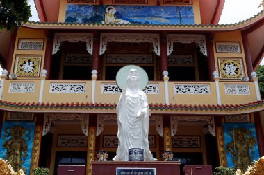 Chua Tu Quang Budist tapınağı. Quan Am, merhametin vücut bulmuş hali. Vung Tau. Vietnam. 