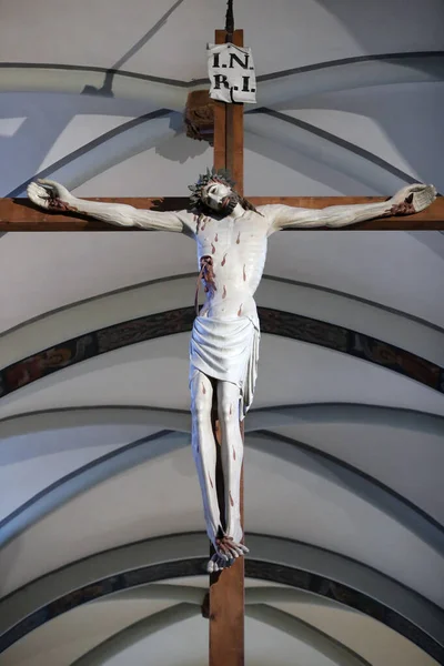 Kathedrale Mariä Himmelfahrt Und Johannes Der Täufer Jesus Kreuz Holzschnitzerei — Stockfoto