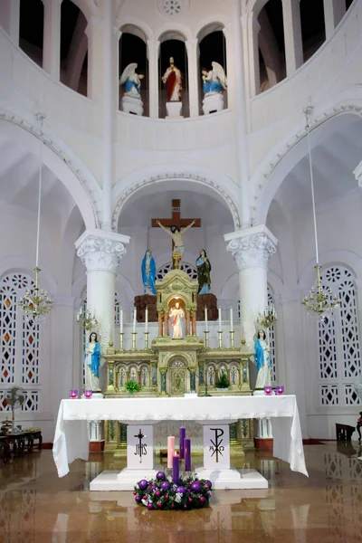 Iglesia Del Sagrado Corazón Jesús Nha Tho Tan Dinh Altar — Foto de Stock