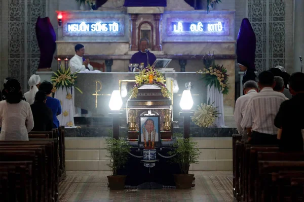 Cai Catholic Church Funeral Service Cai Vietnam — Foto de Stock