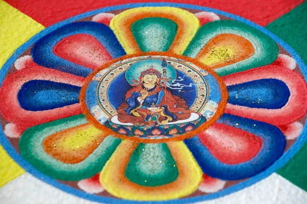 Тибетський Буддійський Пісок Мандала Падмасамбхава Також Відома Гуру Рінпоче — стокове фото