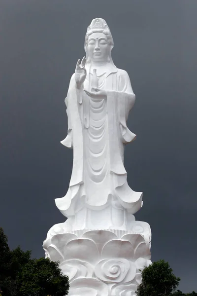 Pagoda Chua Quoc Diosa Misericordia Estatua Avalokitesvara Bodhisattva Phu Quoc — Foto de Stock
