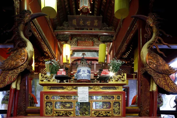 Temple Chinois Autel Principal Avec Deux Phoenix Hanoi Viêt Nam — Photo