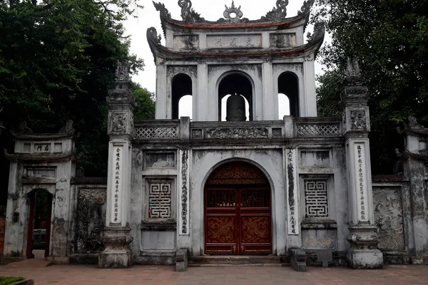 Temple Literature Confucian Temple Which Formerly Center Learning Hanoi Entrance — Stock Photo, Image
