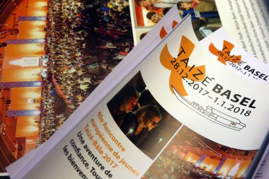 Taize 'nin Avrupa Gençlik Toplantısı Basel' de. İsviçre. 