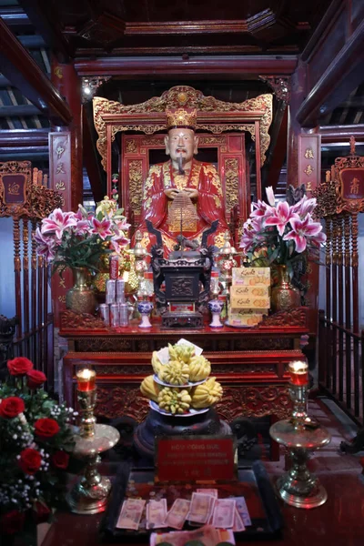 文学の寺院 祭壇孔子に捧げ ハノイだ ベトナム — ストック写真