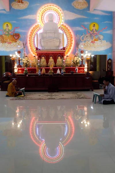 Phuoc Une Pagode Bouddhiste Autel Principal Statue Bouddha Cai Viêt — Photo