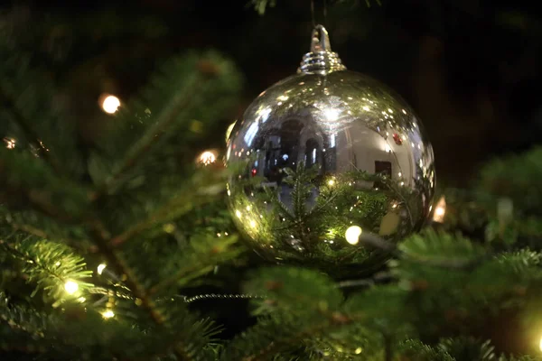 Árbol Navidad Una Iglesia Basilea Suiza —  Fotos de Stock