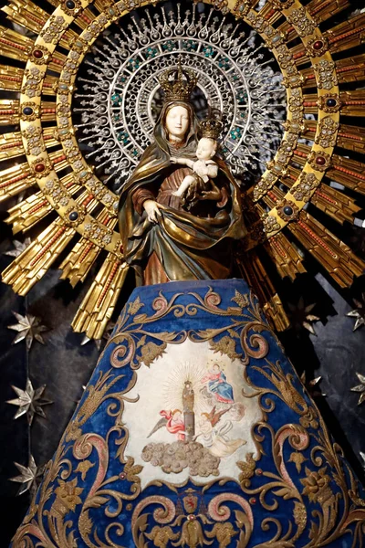 Церковь Святого Иеронима Сан Джеронимо Царского Дева Мария Дитя — стоковое фото
