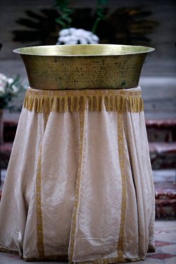 Saint Etienne du Mont Kilisesi. Vaftizcilik. Paris mi? Fransa. 