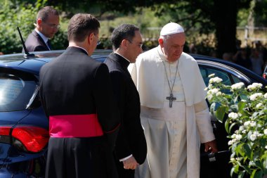 Papa Francis, WCC 'nin 70. kuruluş yıldönümünün anısına 21 Haziran' da Dünya Kiliseler Konseyi 'ni ziyaret etti. İsviçre. 