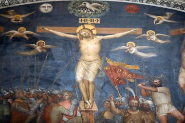 Padua Vaftizhanesi. 14. yüzyıldan kalma tavan freskleri, Giusto de Menabuoi 'den. Padua. İtalya. 