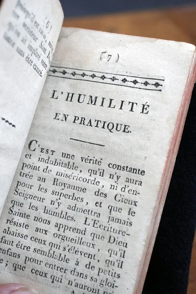   Manastır kuralları. Aziz Augustine Hükümdarlığı. Fransa. 