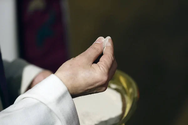 Çarşamba Günü Katolik Bir Roma Kilisesinde Kül Kutlaması Aziz Gervais — Stok fotoğraf