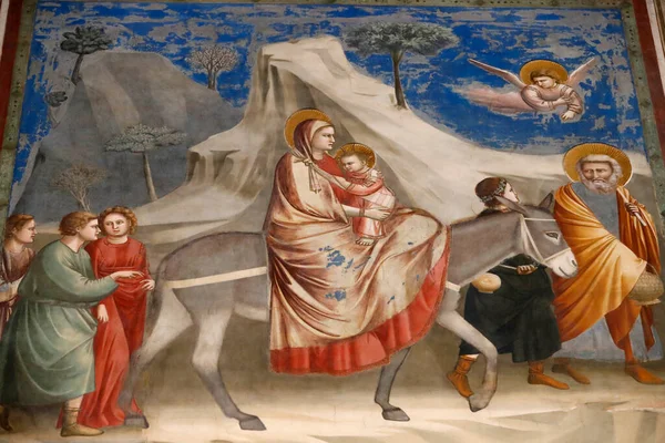 Scrovegni Şapeli. Giotto 'dan Fresco, 14. yüzyıl. Mısır 'a uçuş. Kutsal Aile adına. Padua. İtalya. 