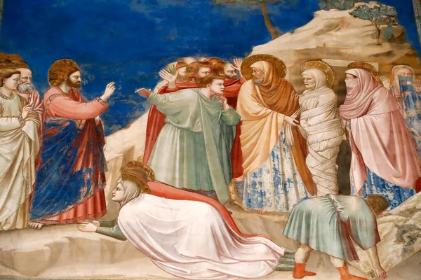 Scrovegni Şapeli. Giotto 'dan Fresco, 14. yüzyıl. Lazarus 'un Yükselişi. Padua. İtalya. 