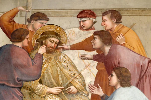 Scrovegni Şapeli. Giotto 'dan Fresco, 14. yüzyıl. İsa 'yla alay etmek. Padua. İtalya. 